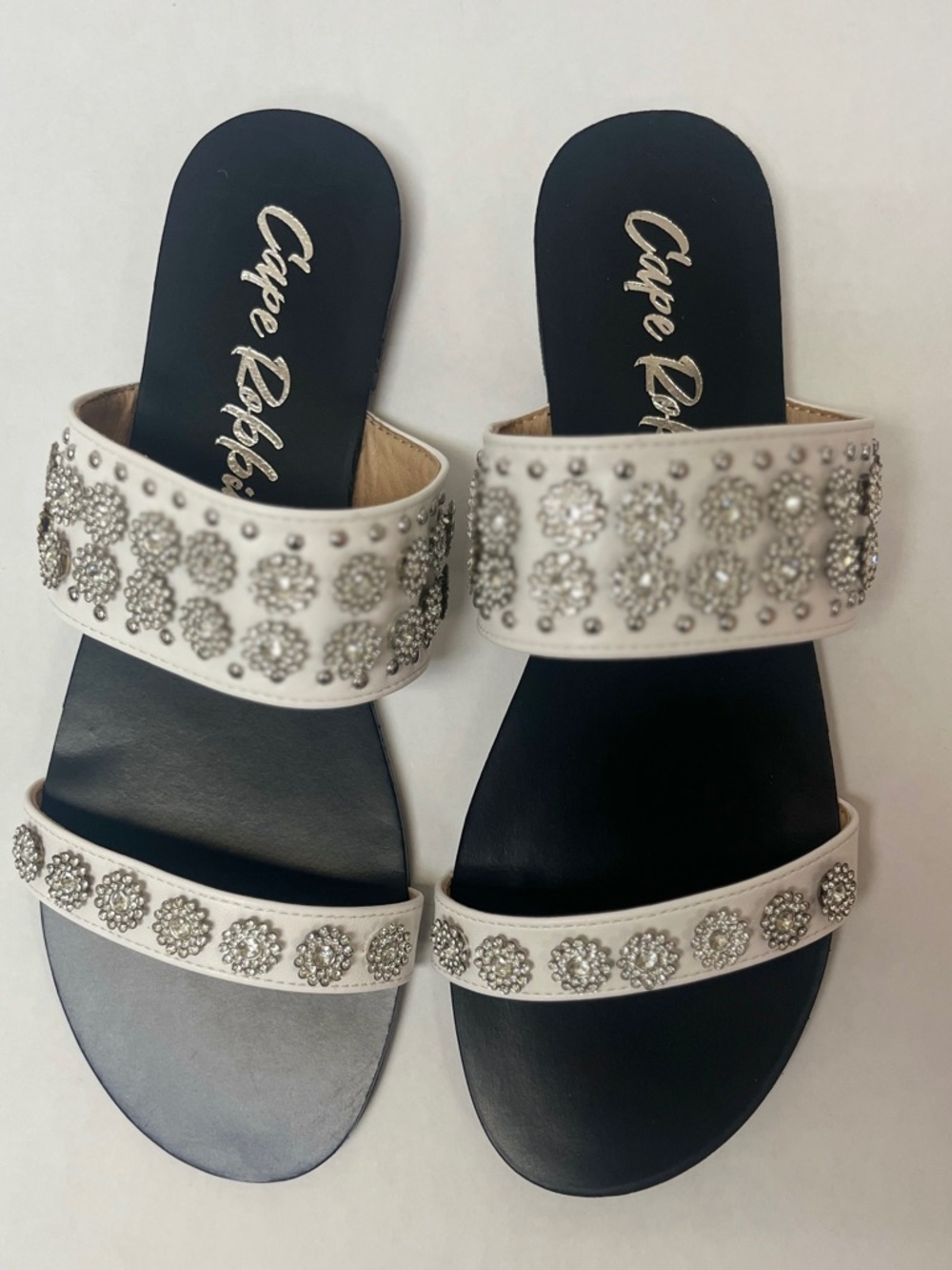 Cape Robbin White Embellished Slide Sandals - Women
